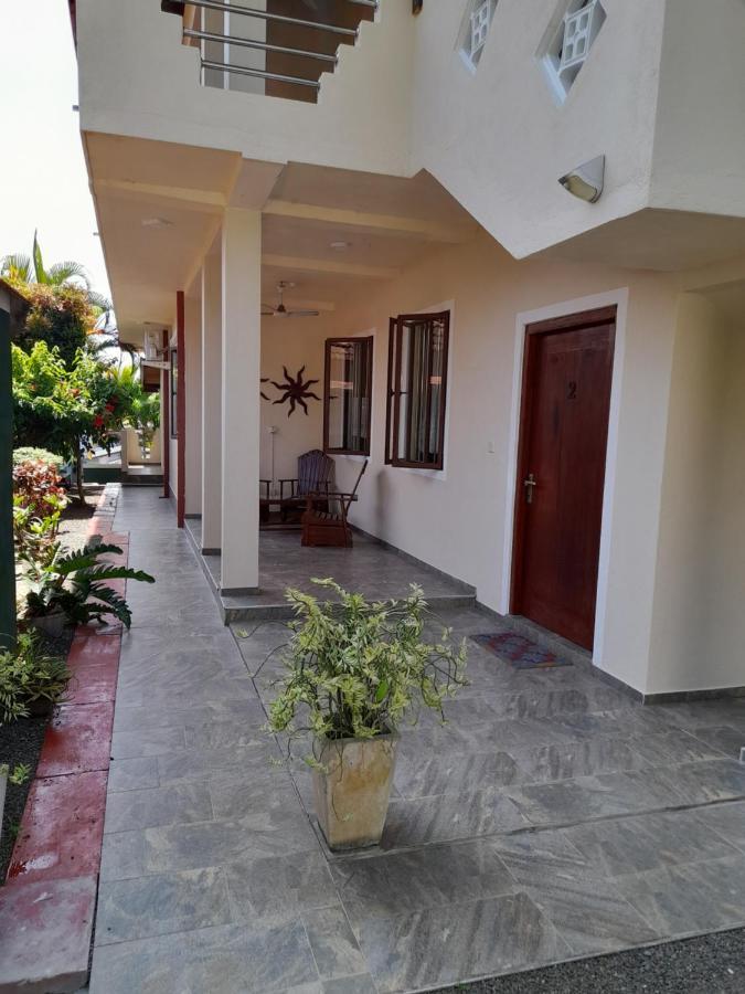 Slg Villa Хикадува Екстериор снимка