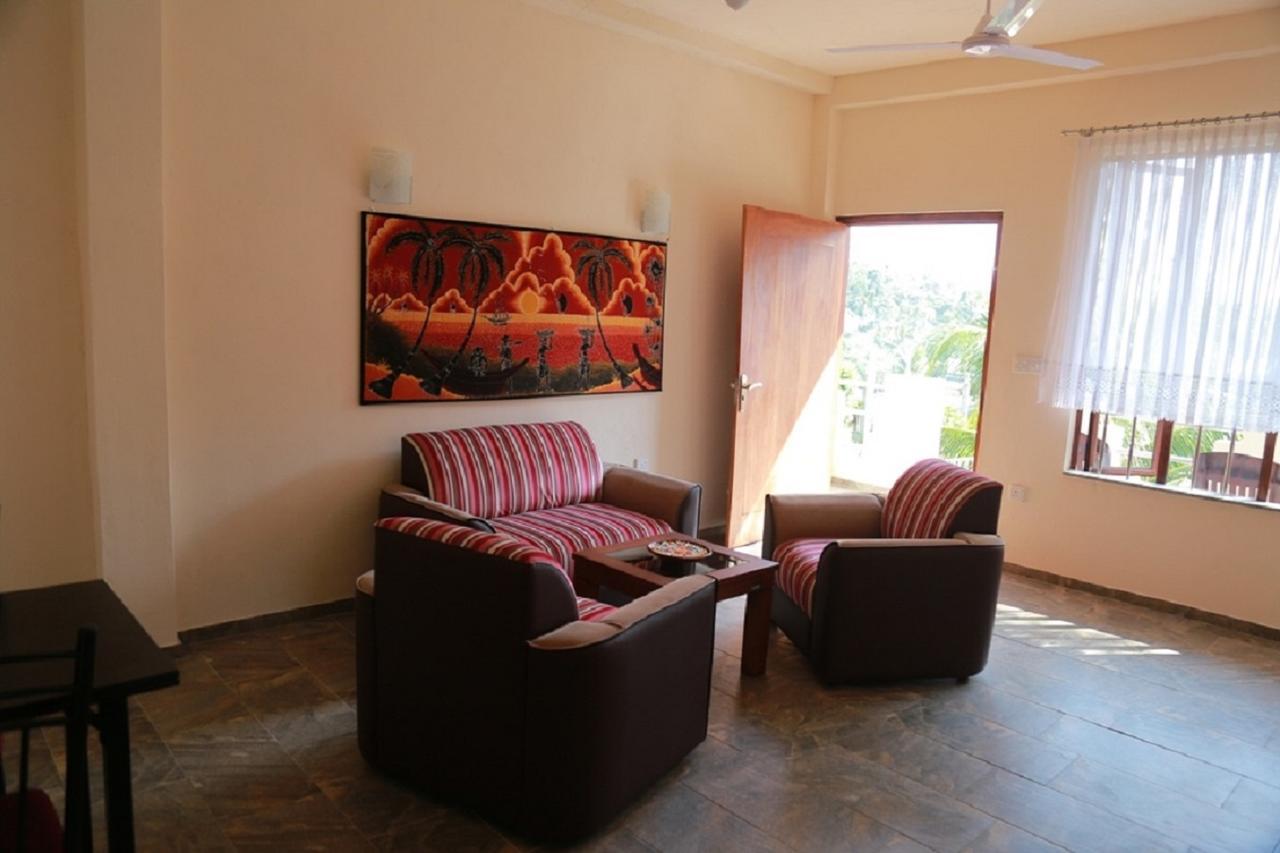 Slg Villa Хикадува Екстериор снимка